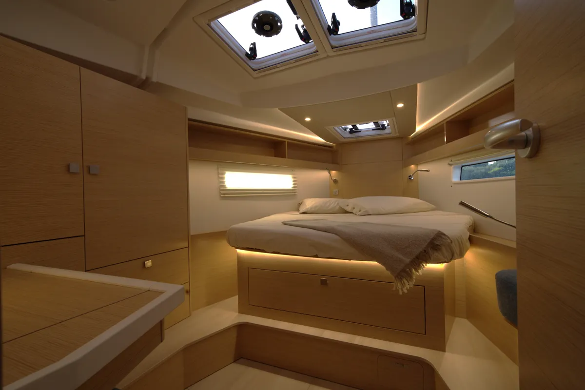 Cabin on El Diablo, a Hanse 410 sailboat at Rosignano Solvay, Italy