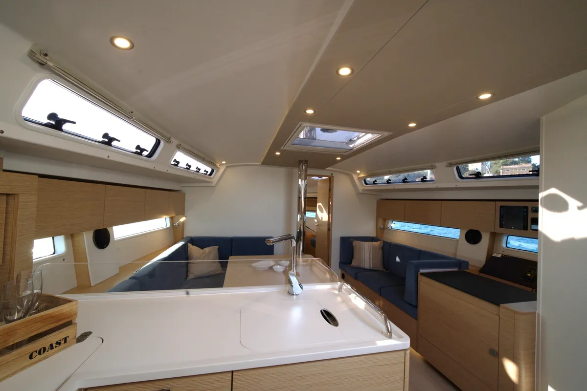Salon of El Diablo, a Hanse 410 sailboat at Rosignano Solvay, Italy