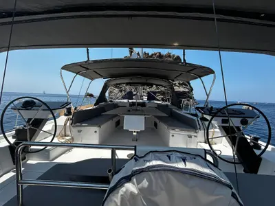 Cockpit of Dori, a Dufour 470 sailboat at Tonnarella, Italy