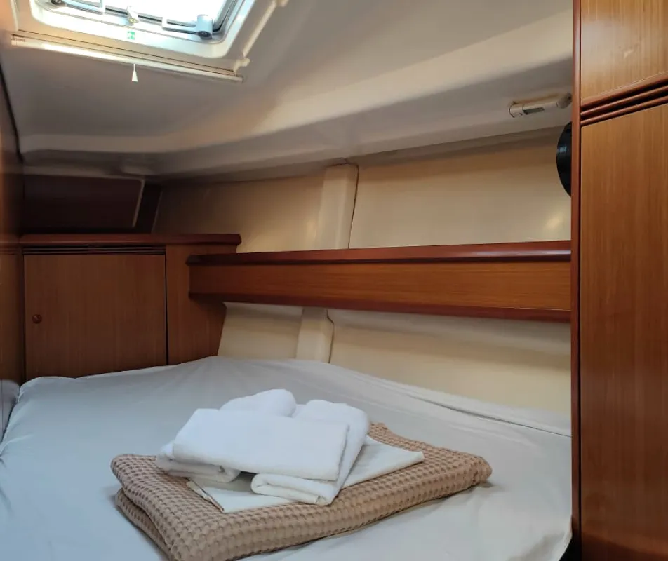 Cabin on Nala, a Jeanneau Sun Odyssey 45 sailboat at Preveza, Greece