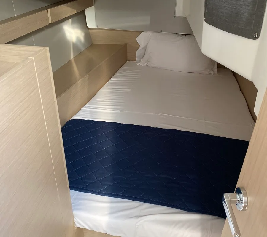 Cabin on Angelica, a Beneteau Oceanis 34.1 sailboat at Olbia, Italy