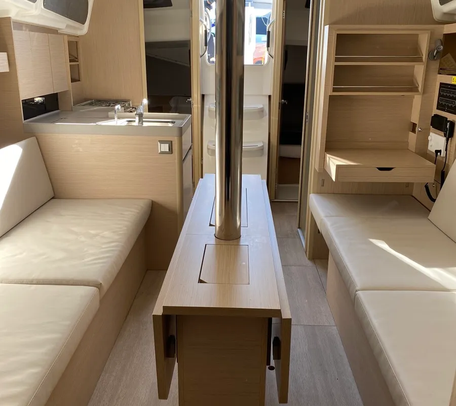 Salon of Angelica, a Beneteau Oceanis 34.1 sailboat at Olbia, Italy