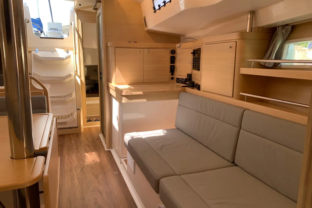 Salon of AKANNI II, a Delta 41 sailboat at Paraty, Brazil