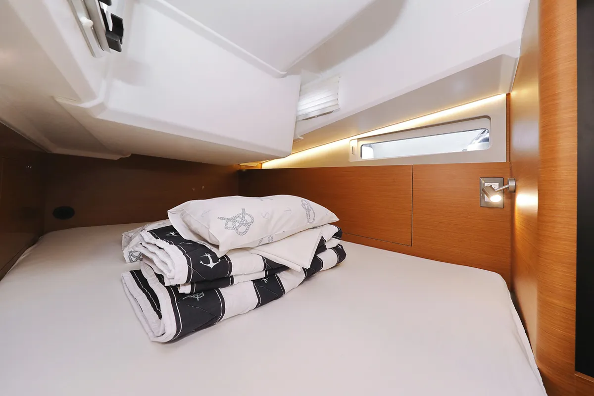 Cabin on Beauty, a Jeanneau Sun Odyssey 410 sailboat at Grad Biograd na Moru, Croatia