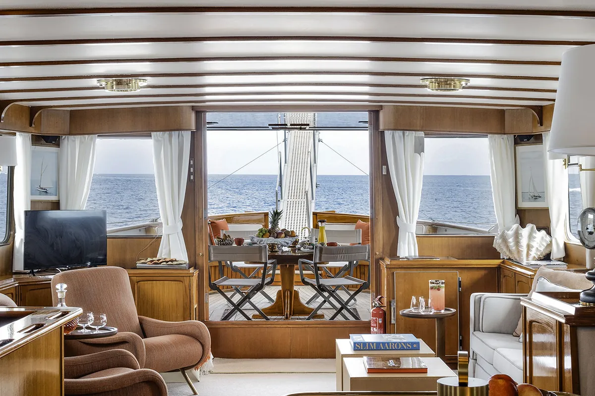Salon of Five Angels - Motor yacht, a Gulet Motoryacht motor yacht at Castellammare di Stabia, Italy