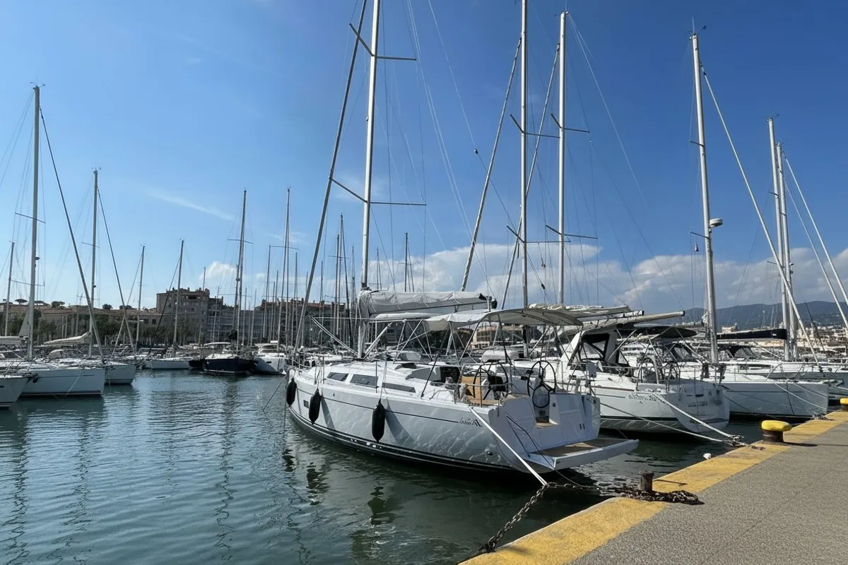 Exterior view of Odyssee, a Hanse 388 sailboat at Hyères, France