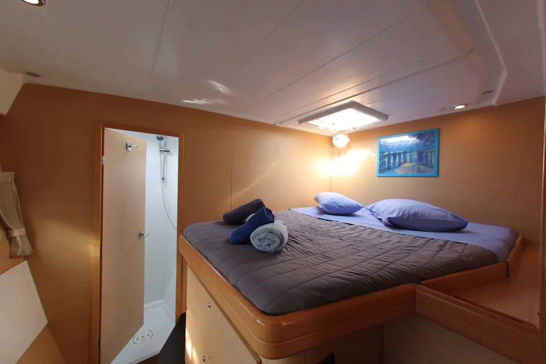 Cabin on Fantasy, a Lagoon 420 catamaran at Athens, Greece