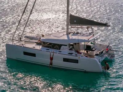 Keep Sailin VI