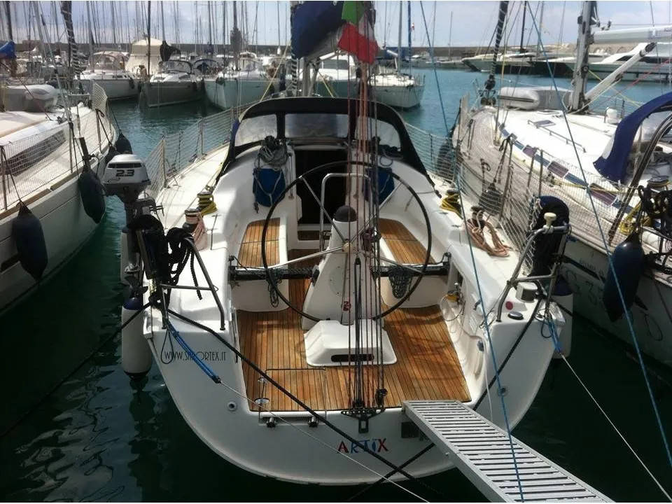 Cockpit of ARTIX, a Bavaria 38 Match sailboat at Rosignano Solvay, Italy