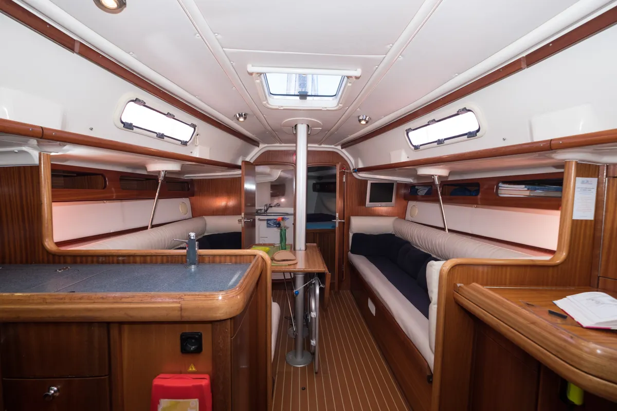 Galley of ARTIX, a Bavaria 38 Match sailboat at Rosignano Solvay, Italy