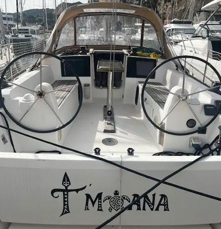 T'moana, a Dufour 350 GL sailboat at Marseille, France