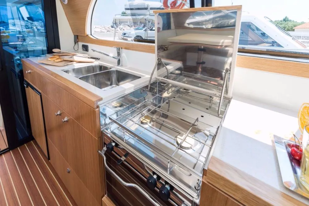 Galley of Mira, a SAS - Vektor Adriana 36 motorboat at Jezera, Croatia