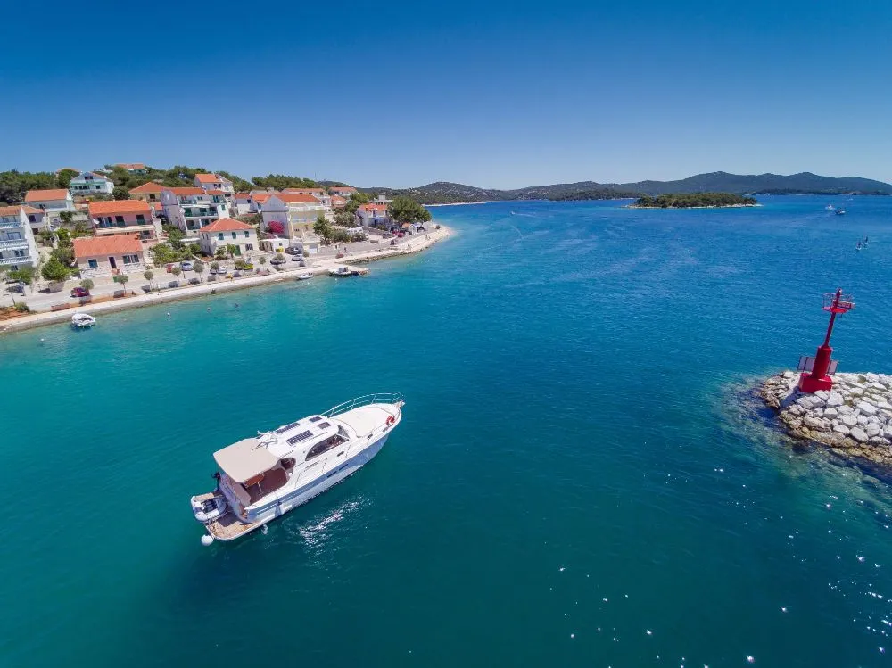 Exterior view of Mira, a SAS - Vektor Adriana 36 motorboat at Jezera, Croatia