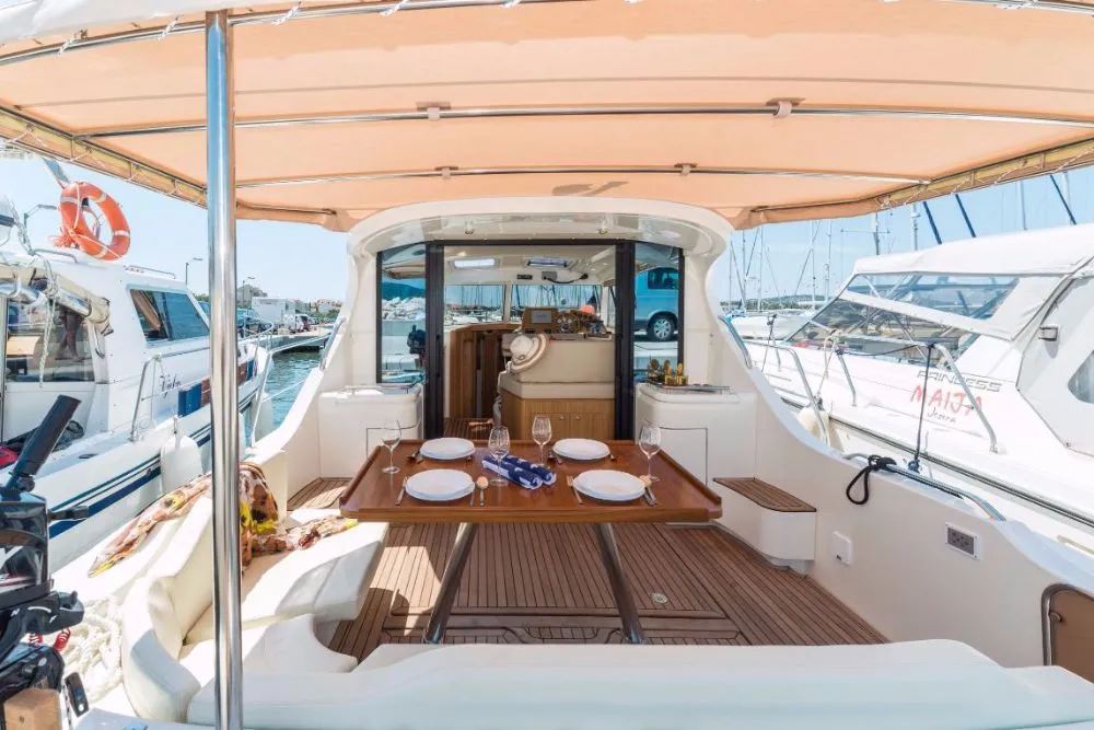 Deck of Mira, a SAS - Vektor Adriana 36 motorboat at Jezera, Croatia