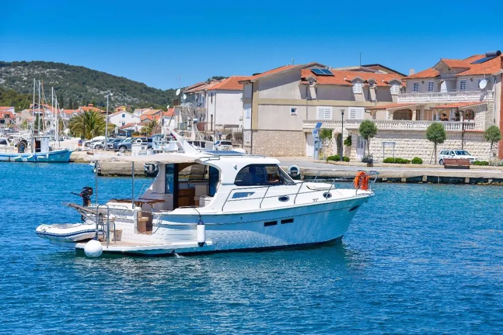 Exterior view of Mira, a SAS - Vektor Adriana 36 motorboat at Jezera, Croatia