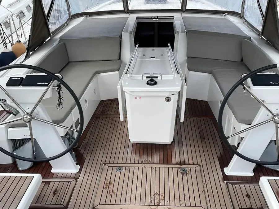 Cockpit of FILIRA, a Beneteau Oceanis 46.1 sailboat at Preveza, Greece