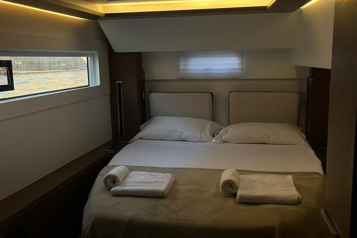 Cabin on Keep, a Lagoon 46 catamaran at Sant Antoni de Portmany, Spain