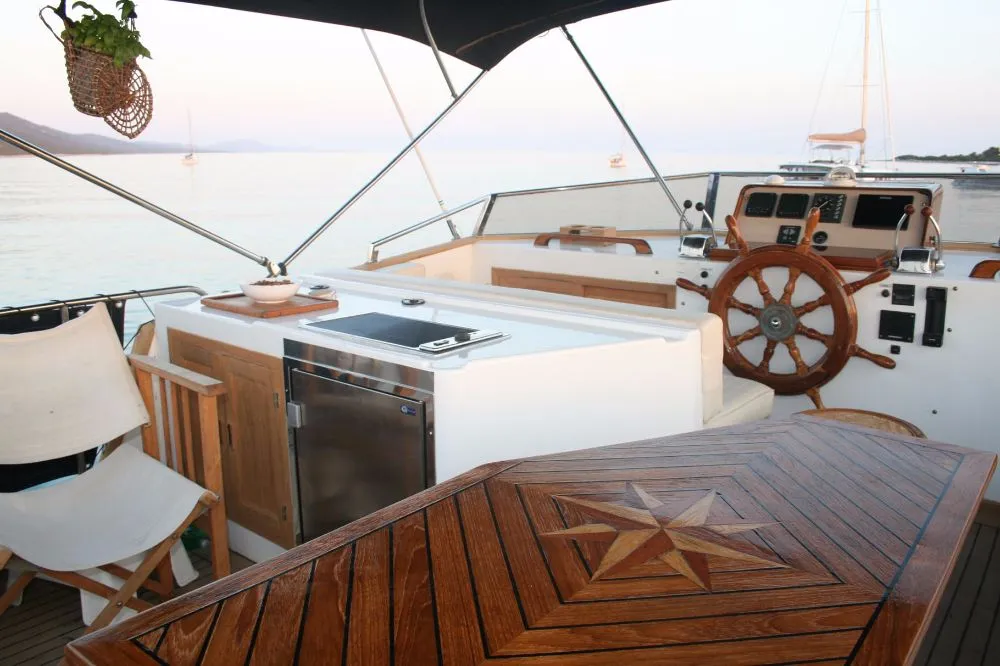 Deck of Sea Lion, a Custom Made Trawler HAMPTON 42 motor yacht at Zadar, Croatia