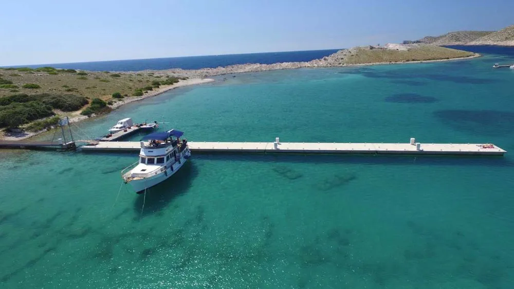 Exterior view of Sea Lion, a Custom Made Trawler HAMPTON 42 motor yacht at Zadar, Croatia