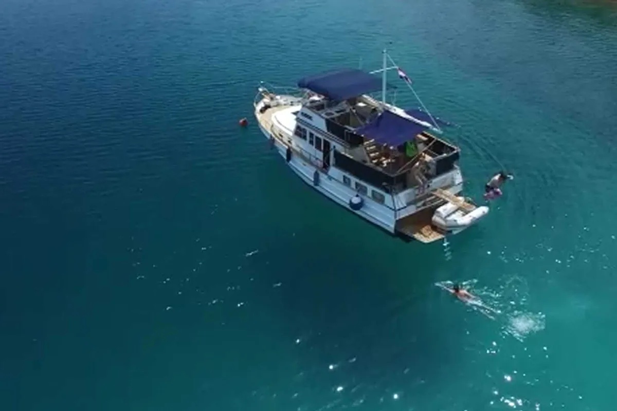 Sea Lion, a Custom Made Trawler HAMPTON 42 motor yacht at Zadar, Croatia