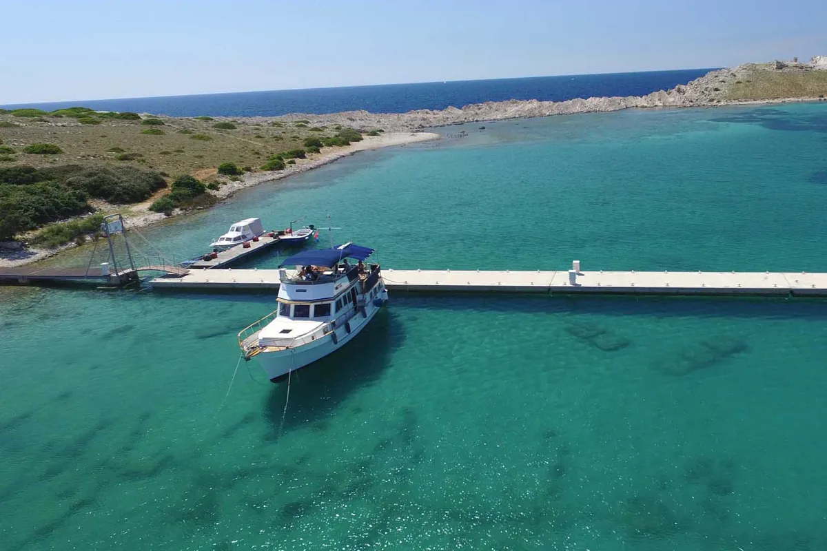 Sea Lion, a Custom Made Trawler HAMPTON 42 motor yacht at Zadar, Croatia