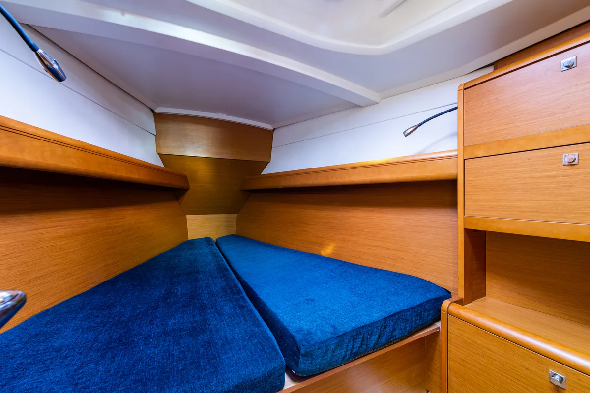 Cabin on Amor Fati, a Jeanneau Sun Odyssey 379 sailboat at Municipal Unit of Lefkada, Greece
