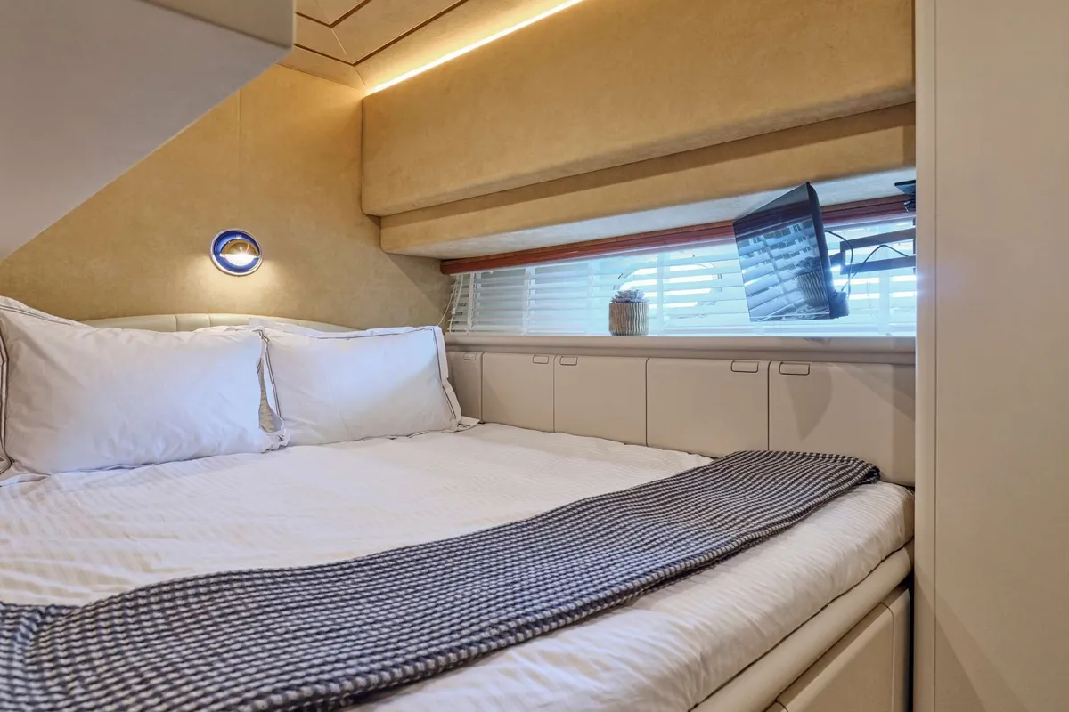 Apeiron Blue, a Ferretti 80 motor yacht at Lavreotiki Municipal Unit, Greece