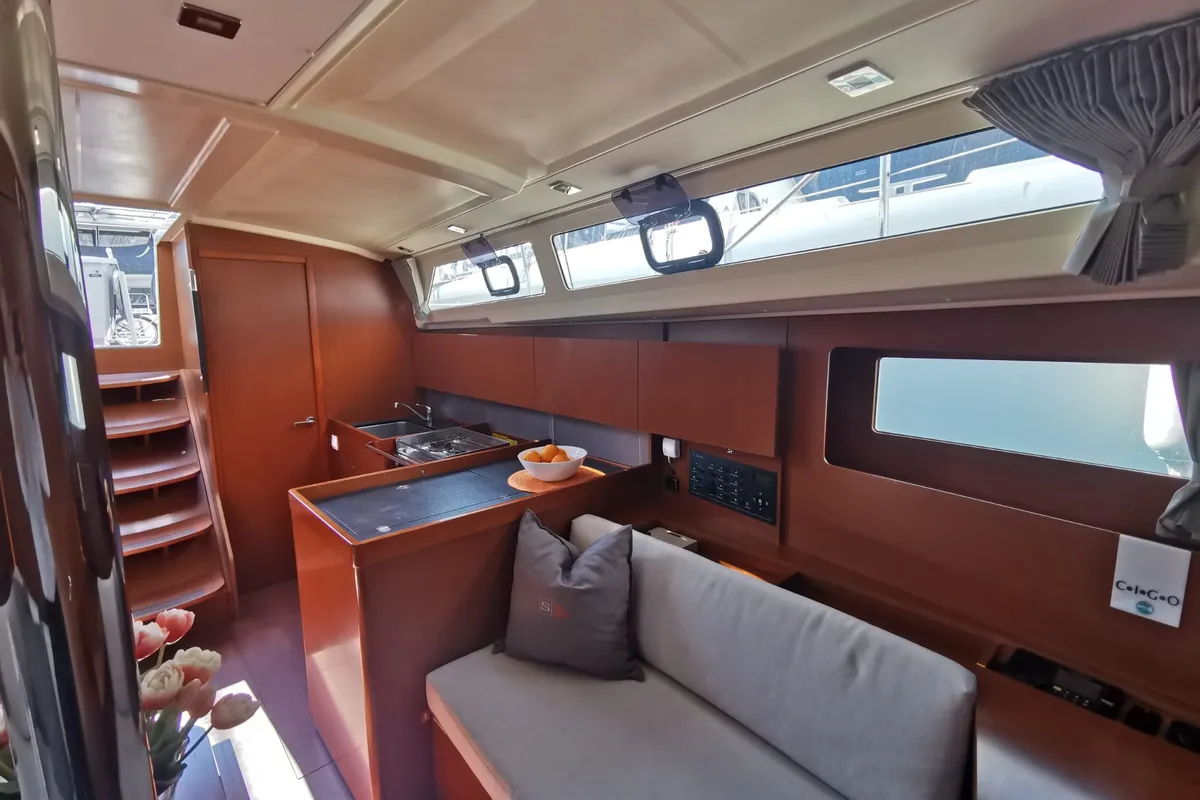 Salon of Office 2, a Beneteau Oceanis 41.1 sailboat at Grad Pula, Croatia