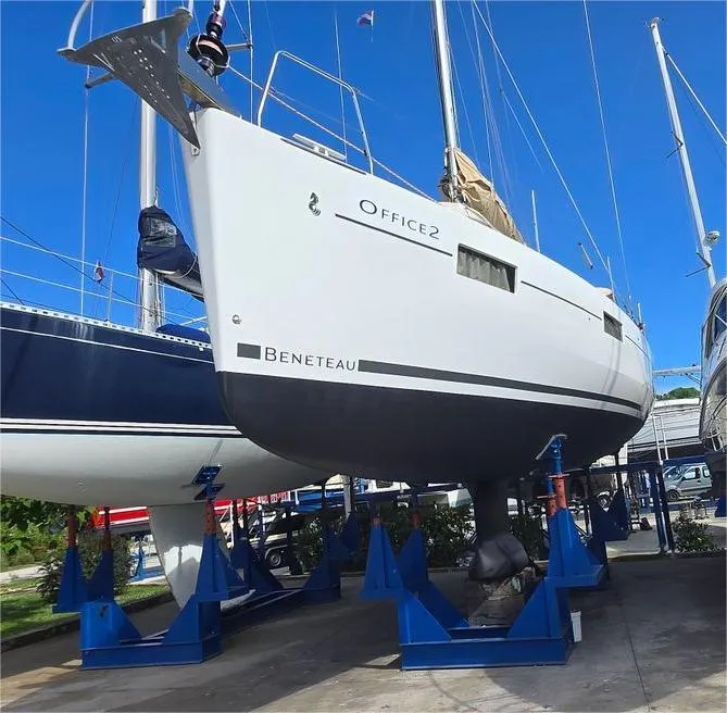 Exterior view of Office 2, a Beneteau Oceanis 41.1 sailboat at Grad Pula, Croatia