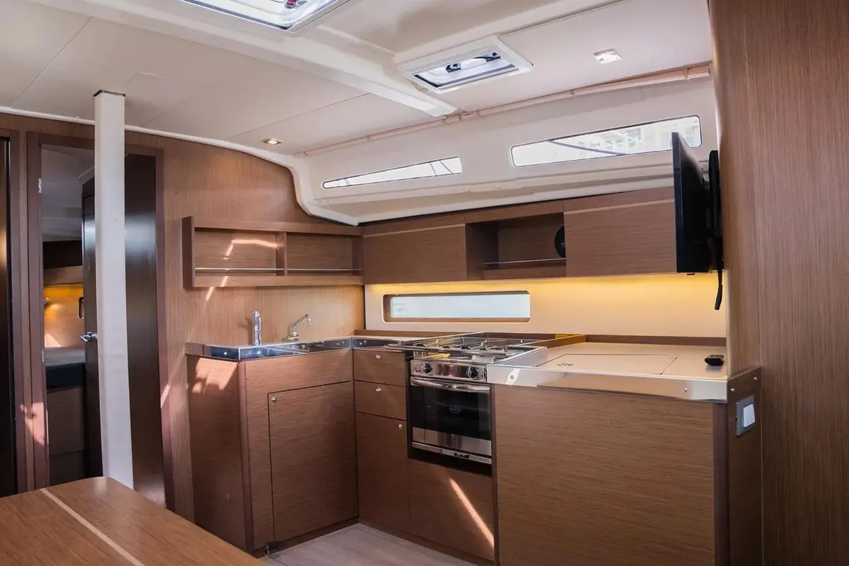 Galley of Polemas, a Beneteau Oceanis 40.1 sailboat at Toulon, France
