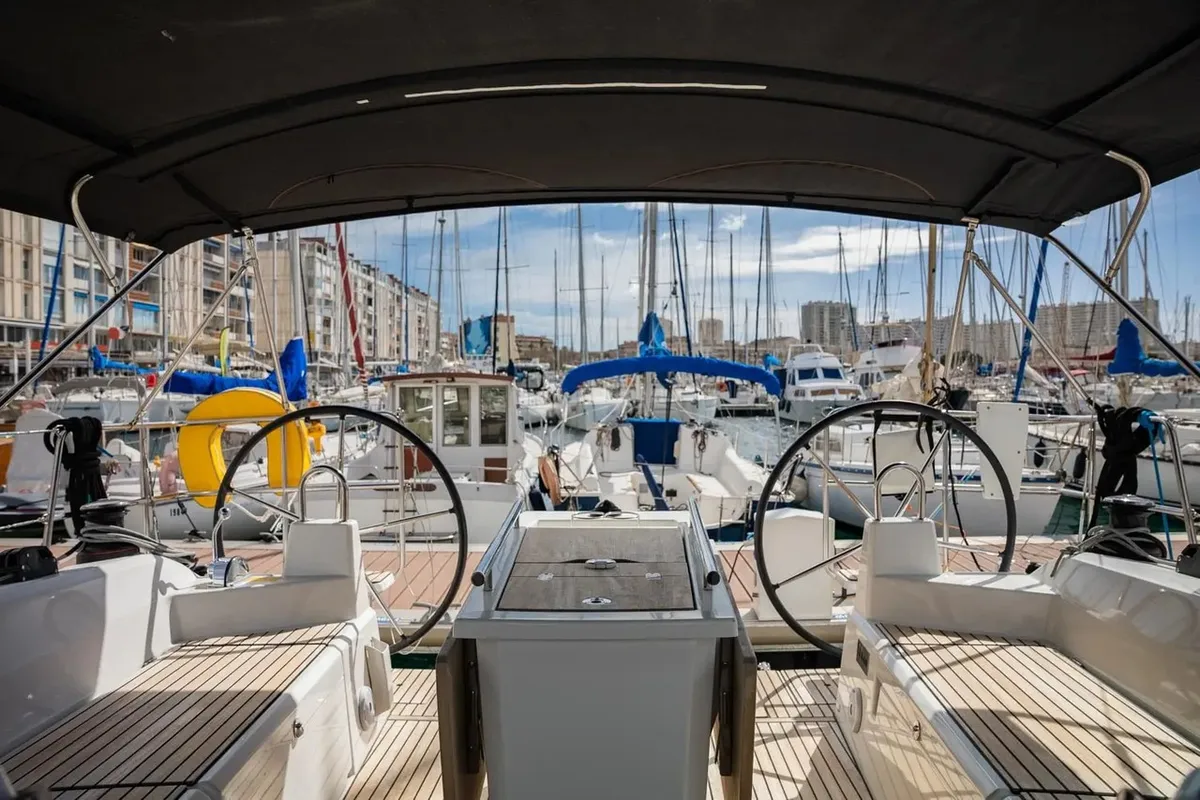 Cockpit of Polemas, a Beneteau Oceanis 40.1 sailboat at Toulon, France