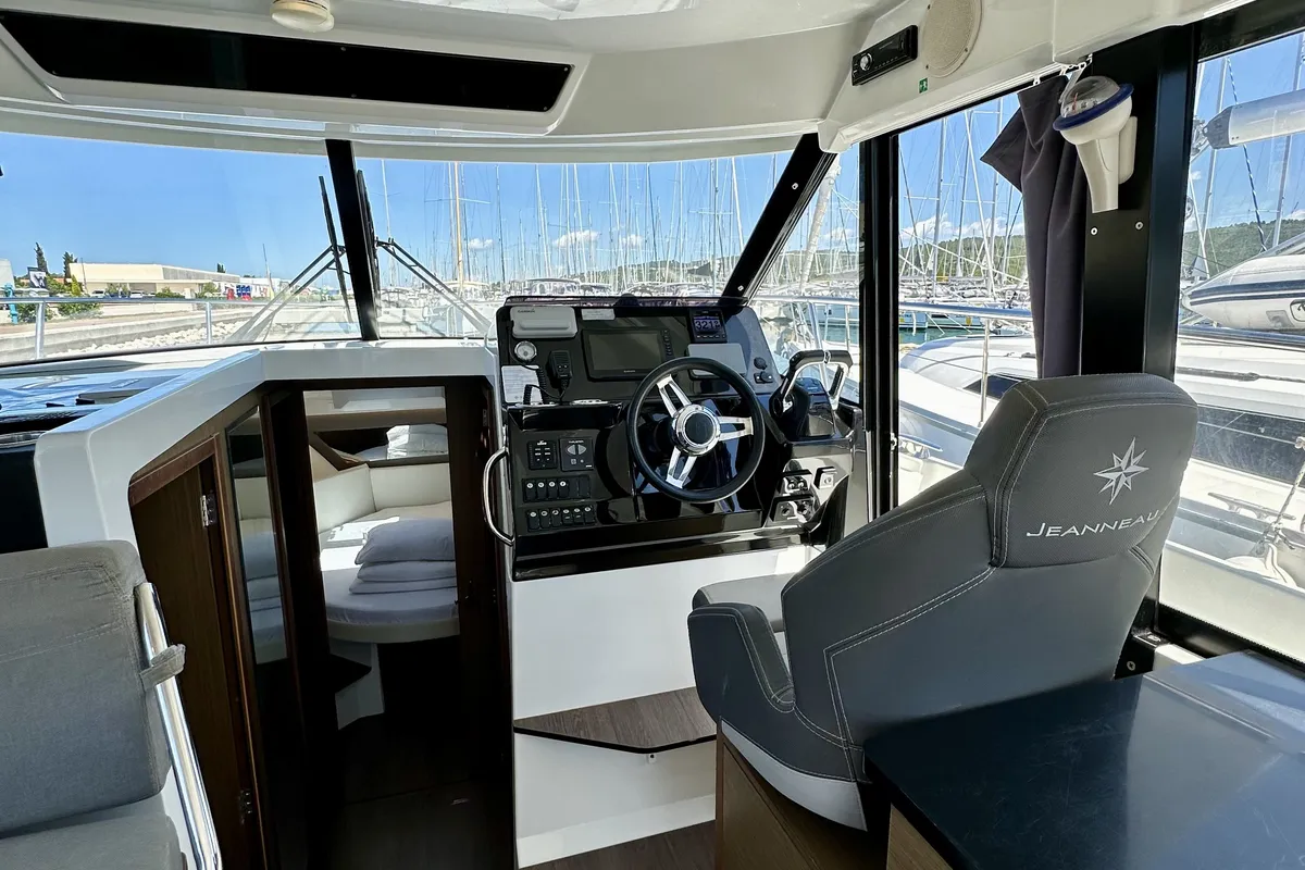Cockpit of Mala Sirena, a Jeanneau Merry Fisher 1095 FLY motorboat at Općina Pakoštane, Croatia