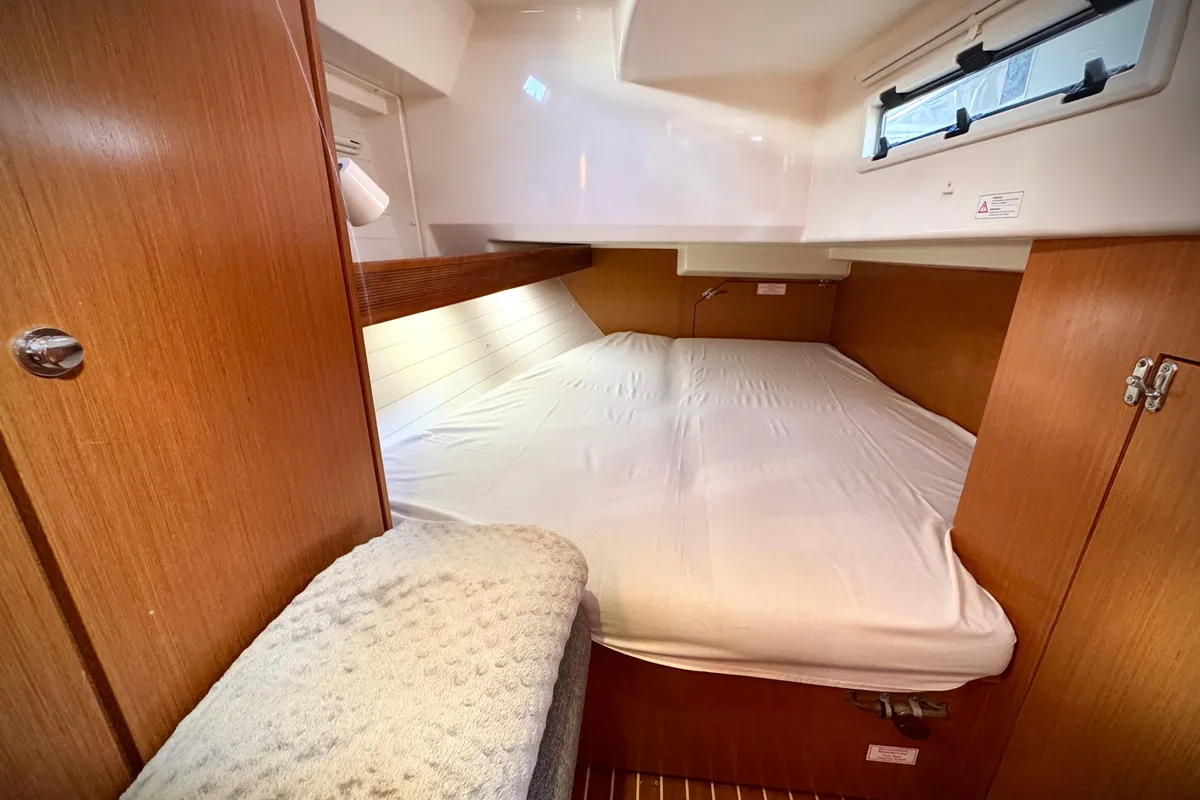 Cabin on Shoogle, a Bavaria Cruiser 45 sailboat at Fethiye, Turkey