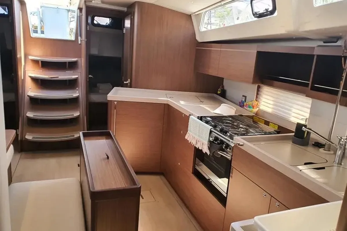 Galley of Anemos, a Beneteau Oceanis 46.1 sailboat at Volos, Greece