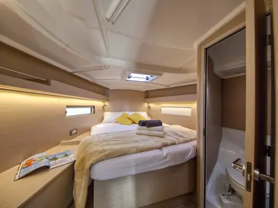 Cabin on Aurelia, a Beneteau Oceanis 40.1 sailboat at Dubrovnik, Croatia