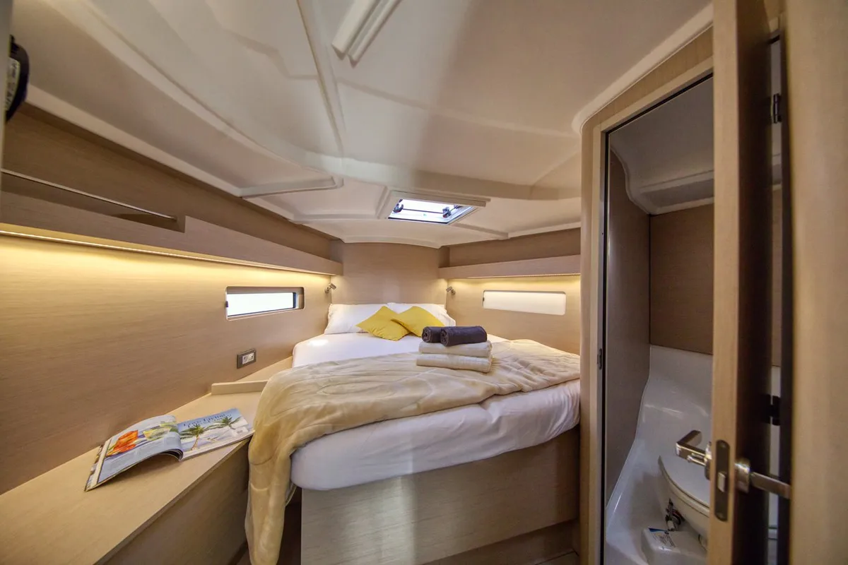 Cabin on Aurelia, a Beneteau Oceanis 40.1 sailboat at Dubrovnik, Croatia