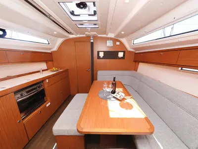 Salon of Madrugada, a Bavaria Cruiser 41 Style sailboat at Jezera, Croatia
