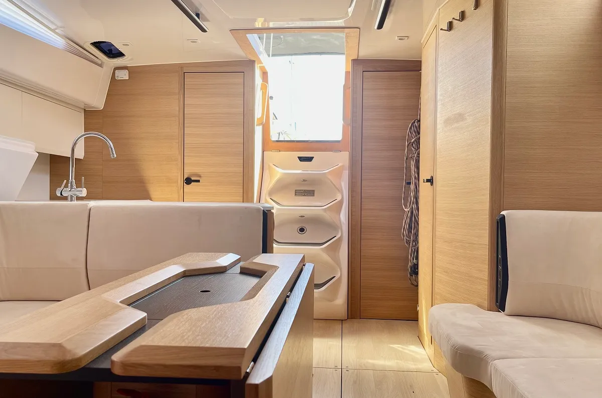 Salon of Loki, a Elan E6 sailboat at Pirovac, Croatia