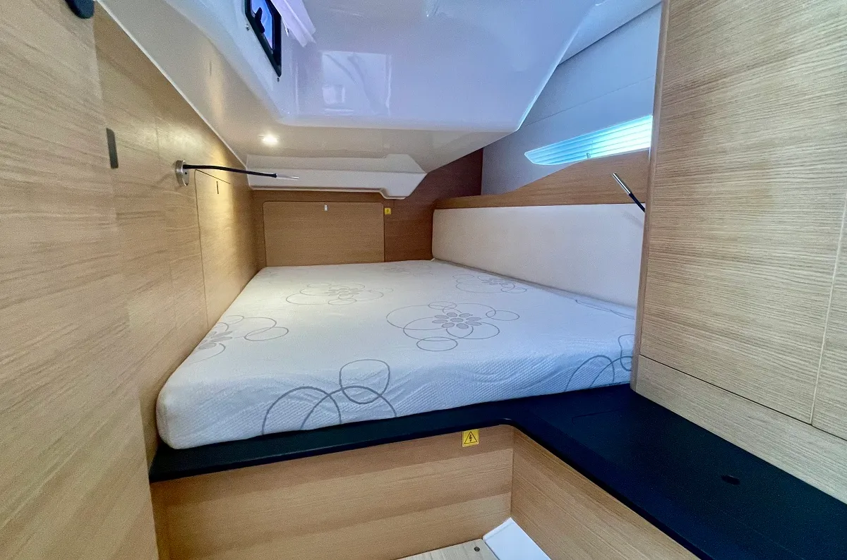Cabin on Loki, a Elan E6 sailboat at Pirovac, Croatia