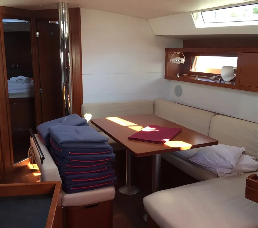 Salon of PARIJA, a Beneteau Oceanis 45 sailboat at Split, Croatia