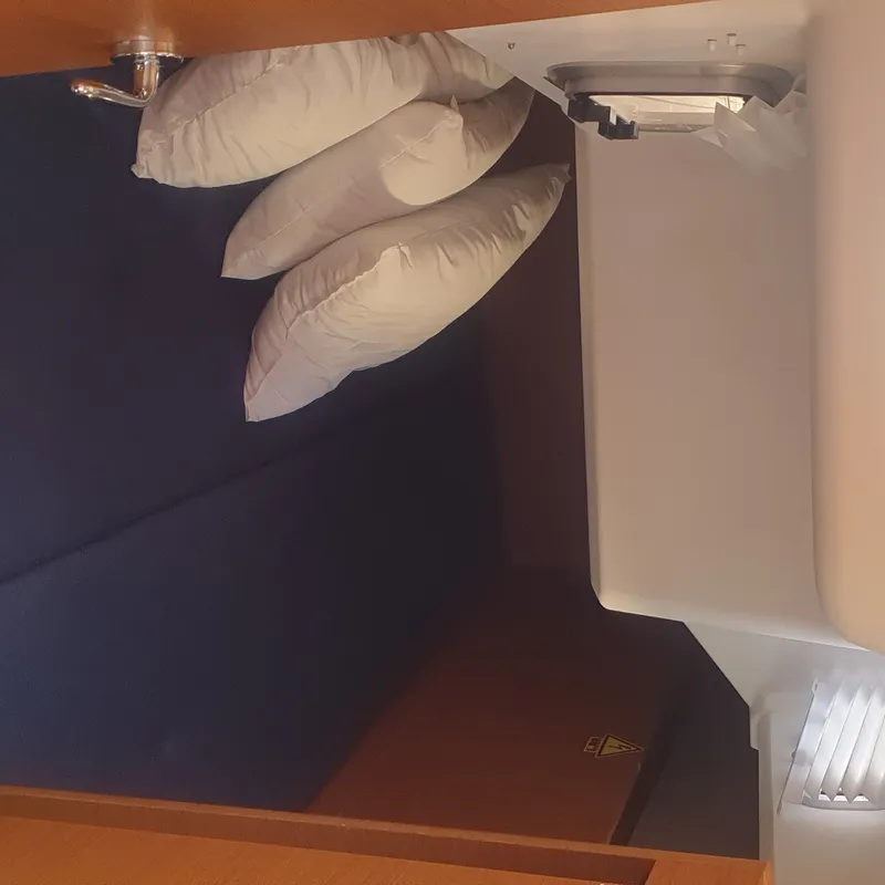 Cabin on The Song Is You, a Jeanneau Sun Odyssey 410 sailboat at Tropea, Italy