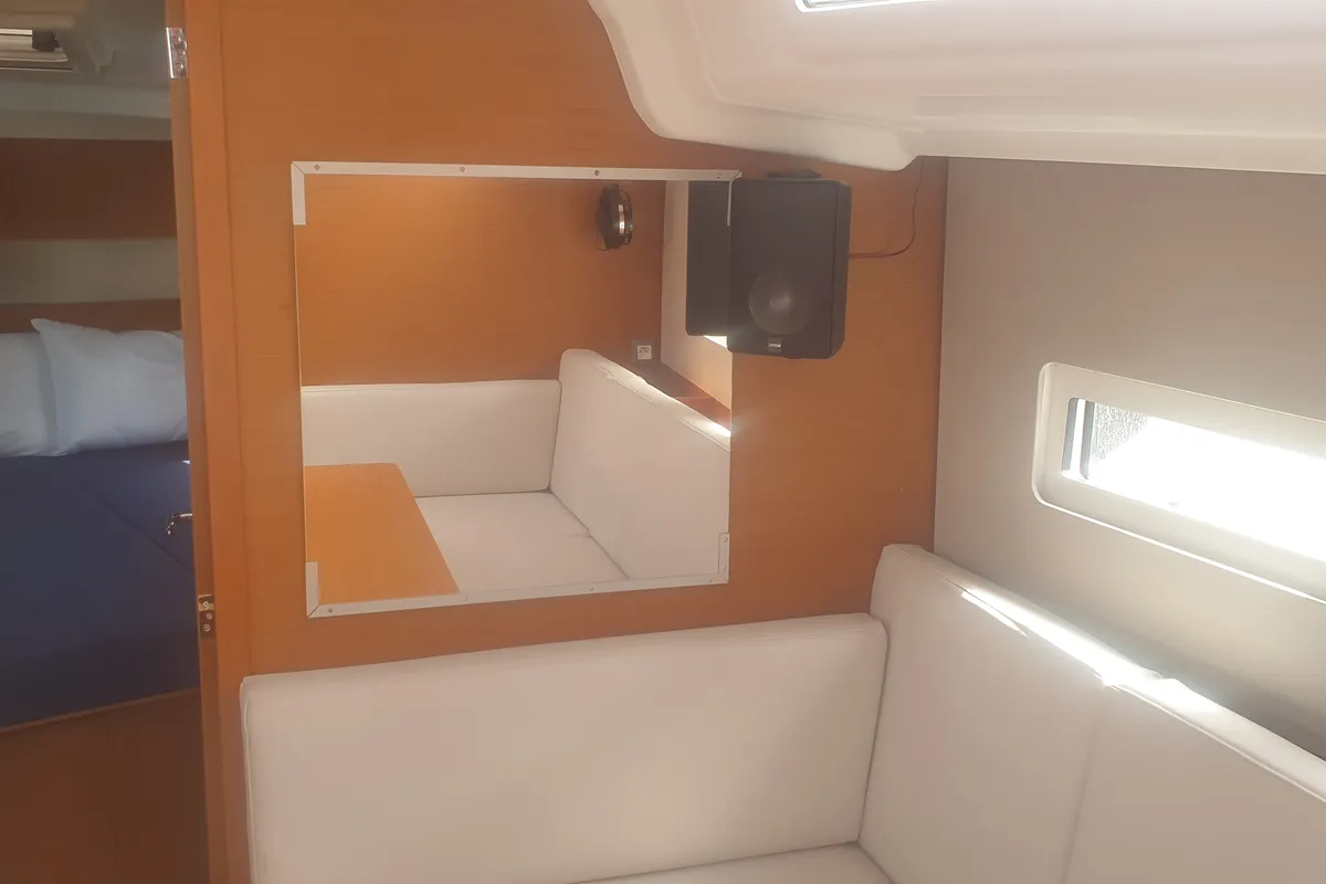 Salon of The Song Is You, a Jeanneau Sun Odyssey 410 sailboat at Tropea, Italy