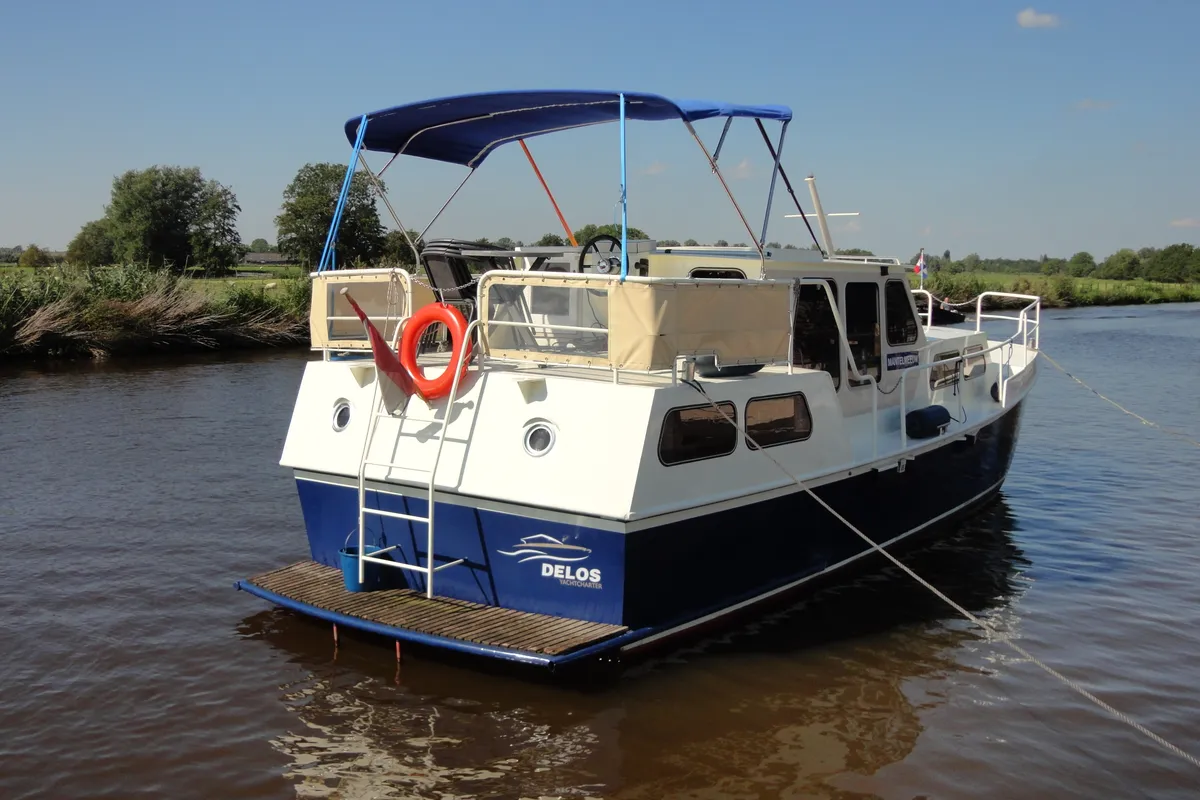 Exterior view of Gulet Rogger 1000 Salon, a motorboat at IJsselstein, Netherlands