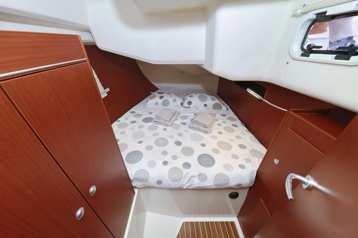 Cabin on Marion, a Hanse 455 sailboat at Dubrovnik, Croatia
