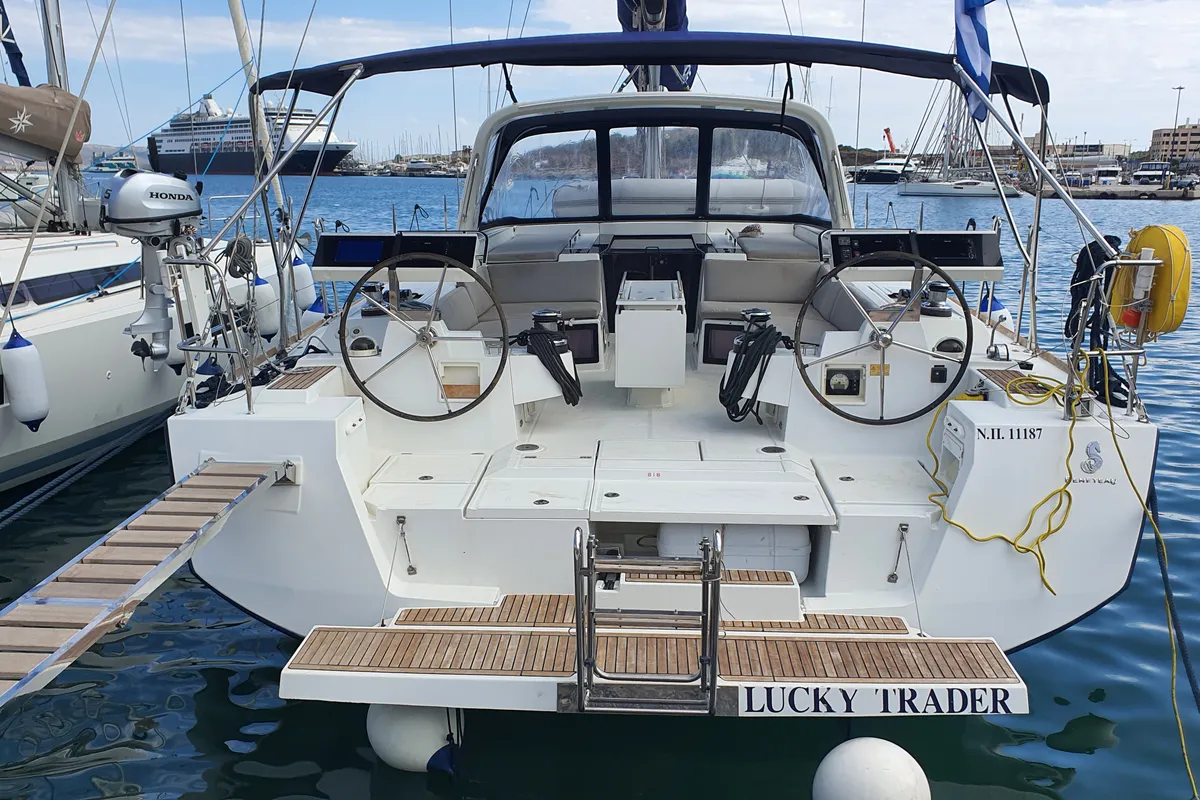 LUCKY TRADER, a Beneteau Oceanis 55 sailboat at Lavreotiki Municipal Unit, Greece
