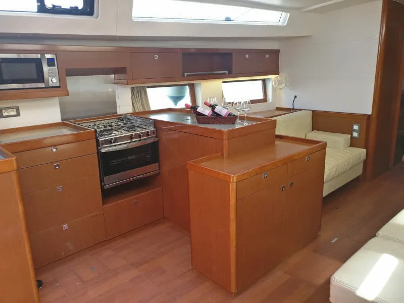 LUCKY TRADER, a Beneteau Oceanis 55 sailboat at Lavreotiki Municipal Unit, Greece