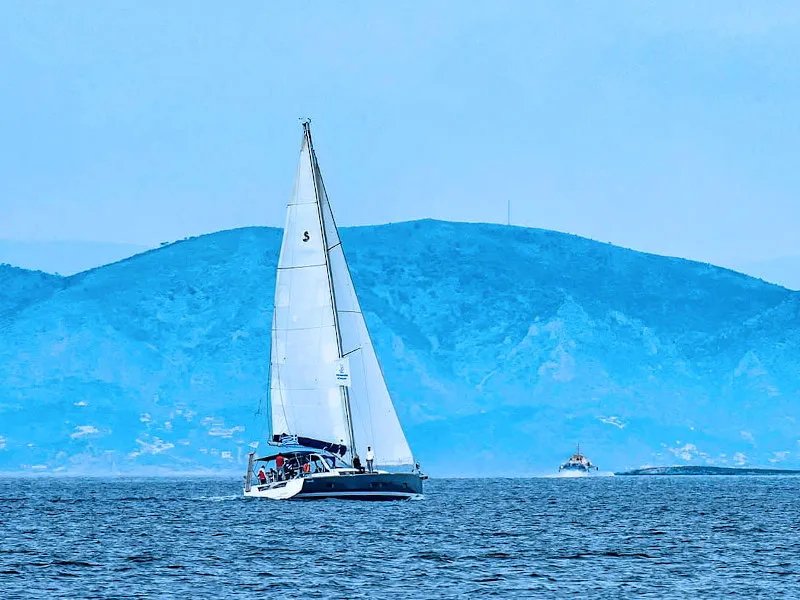 LUCKY TRADER, a Beneteau Oceanis 55 sailboat at Lavreotiki Municipal Unit, Greece