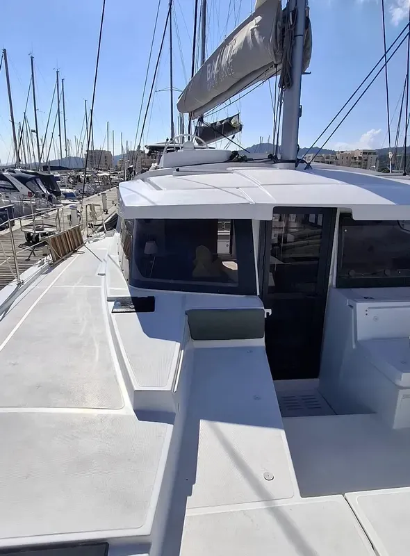 WHITE PEARL, a Bali 4.2 catamaran at La Favière, France