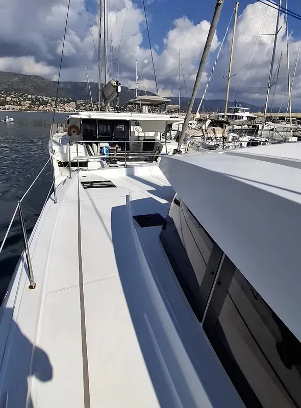 WHITE PEARL, a Bali 4.2 catamaran at La Favière, France