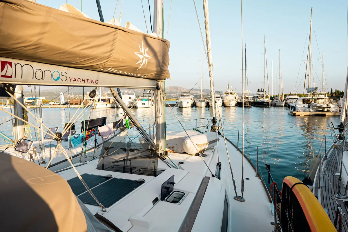 Deck of FILIPPOS I  Boat location in LEFKAS MARINA, D-marin  1 SUP FREE, a Jeanneau Sun Odyssey 479 sailboat at Municipal Un…